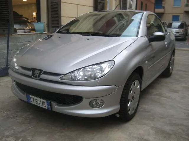 Peugeot 206 1.6 16V CC QUIKSILVER - Foto 39