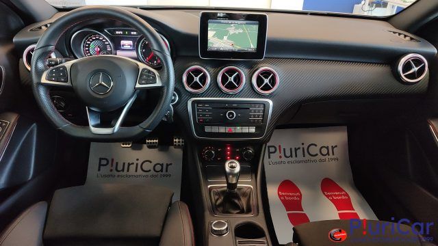 Mercedes-Benz A 180 d Premium Navi LED Pelle/Alcantara 18?EU6B - Foto 3