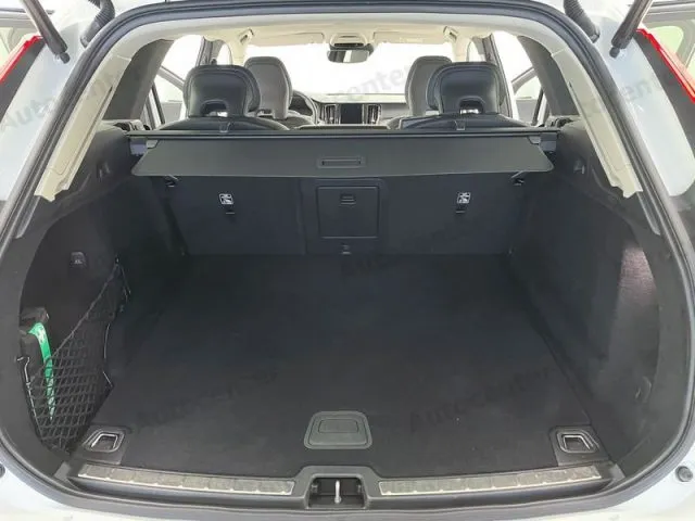 Volvo XC60 B4 (d) AWD Geartronic Momentum Pro - Foto 450