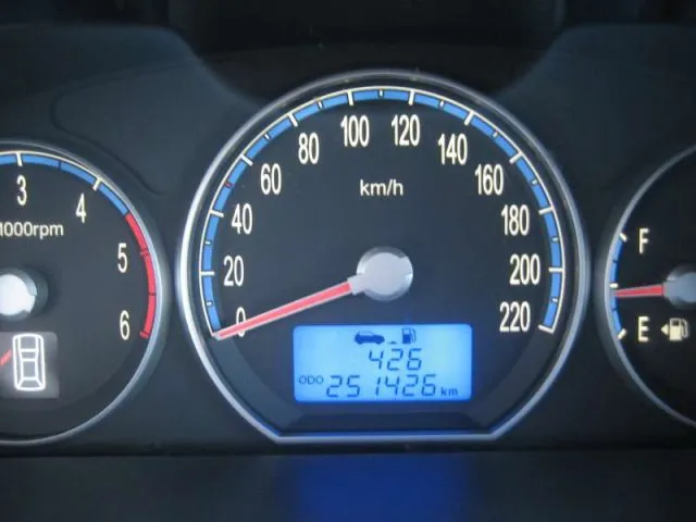 Hyundai Santa Fe 2.2 CRDI VGT DYNAMIC - Foto 23