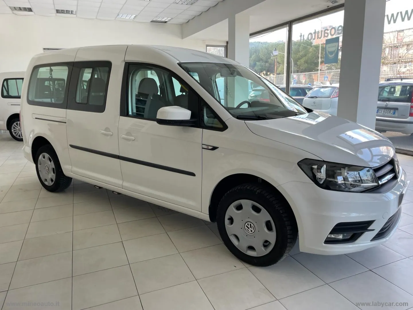 Volkswagen Caddy 1.6 TDI 102 CV DSG TRASPORTO DISABILE - Foto 7