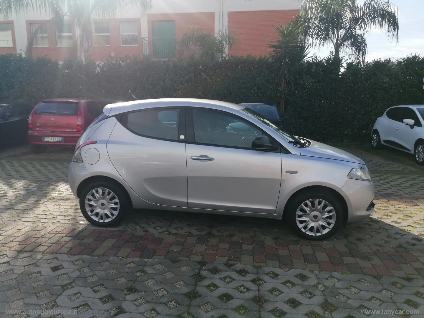 Lancia Ypsilon Ypsilon 1.2 69 CV 5p. GPL Ecochic Gold - Foto 4