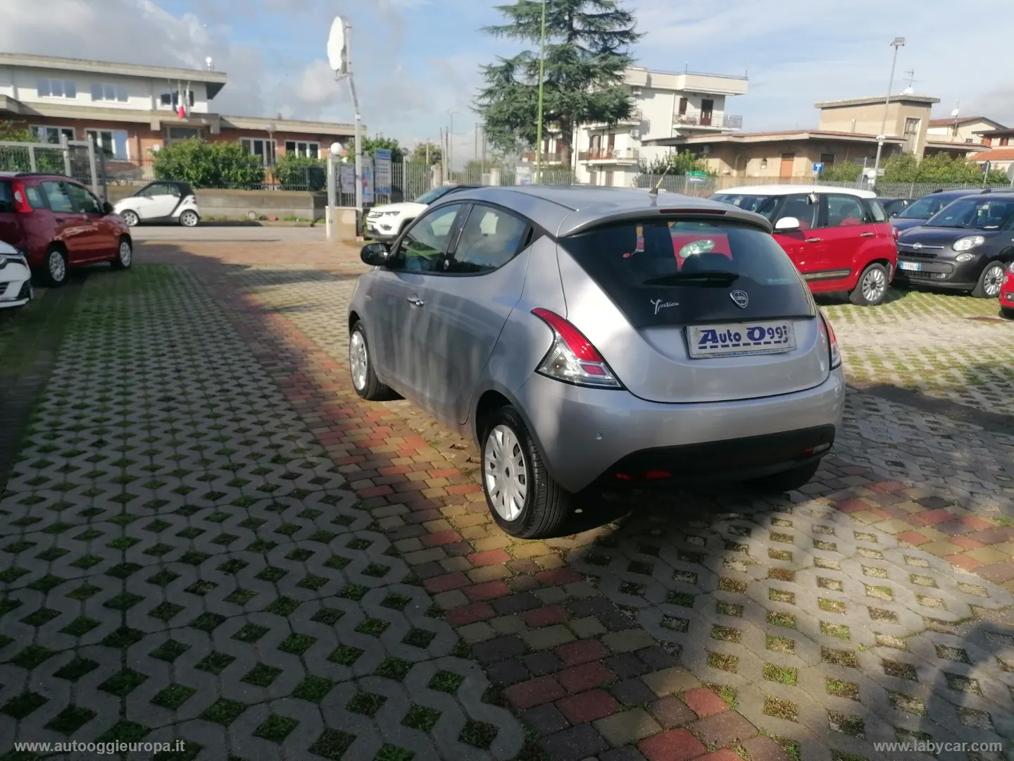 Lancia Ypsilon Ypsilon 1.2 69 CV 5p. GPL Ecochic Gold - Foto 8