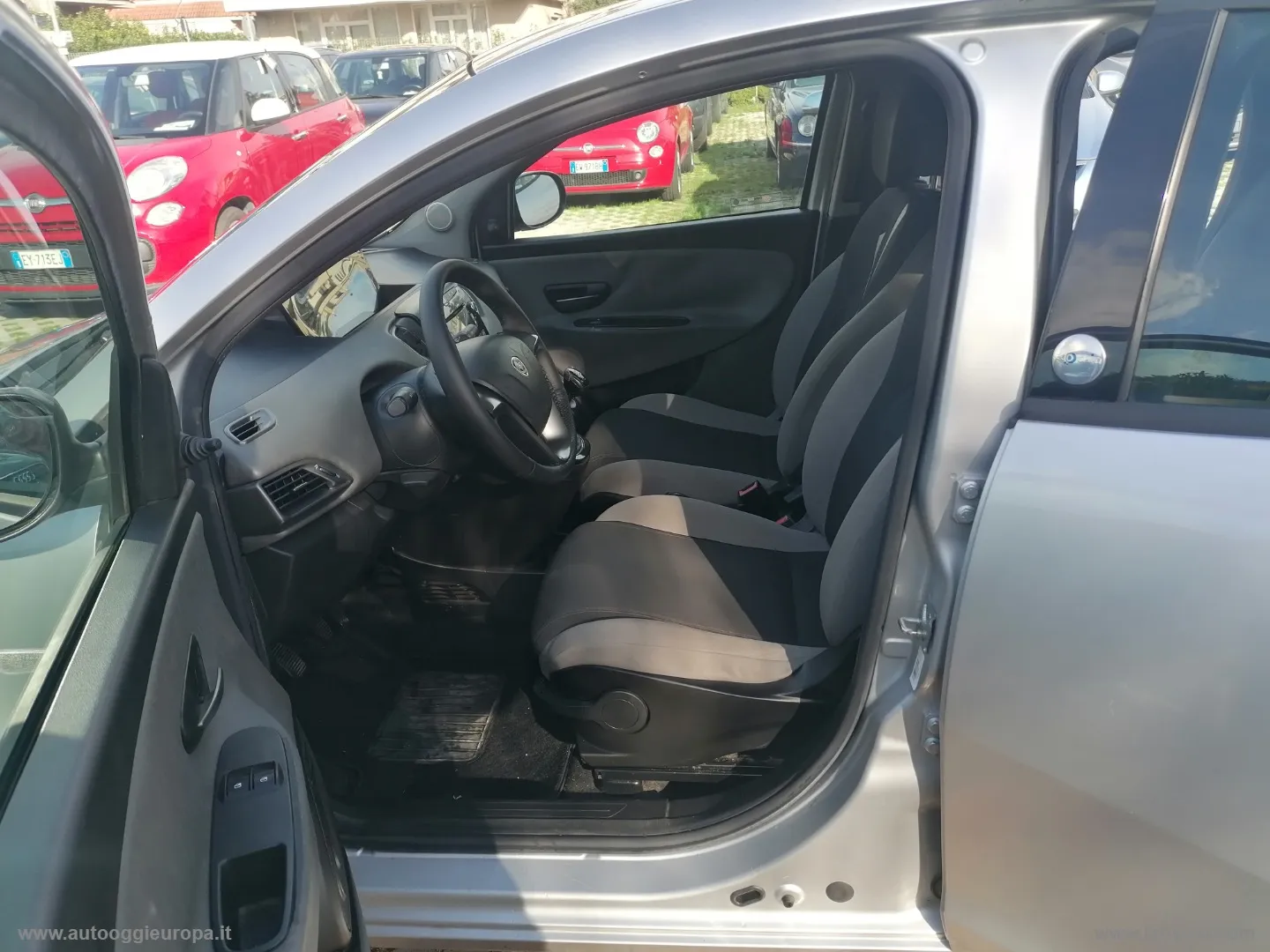 Lancia Ypsilon Ypsilon 1.2 69 CV 5p. GPL Ecochic Gold - Foto 15