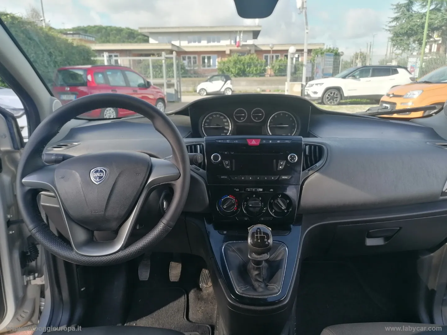 Lancia Ypsilon Ypsilon 1.2 69 CV 5p. GPL Ecochic Gold - Foto 20