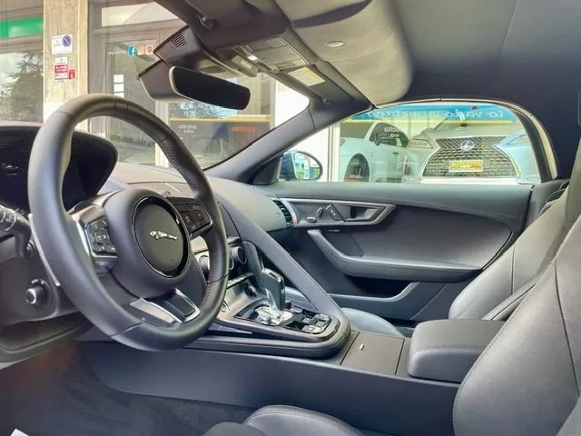 Jaguar F-Type 2.0 i4 300CV aut. Cabrio R-Dynamic *4.800 KM*, IVA - Foto 10
