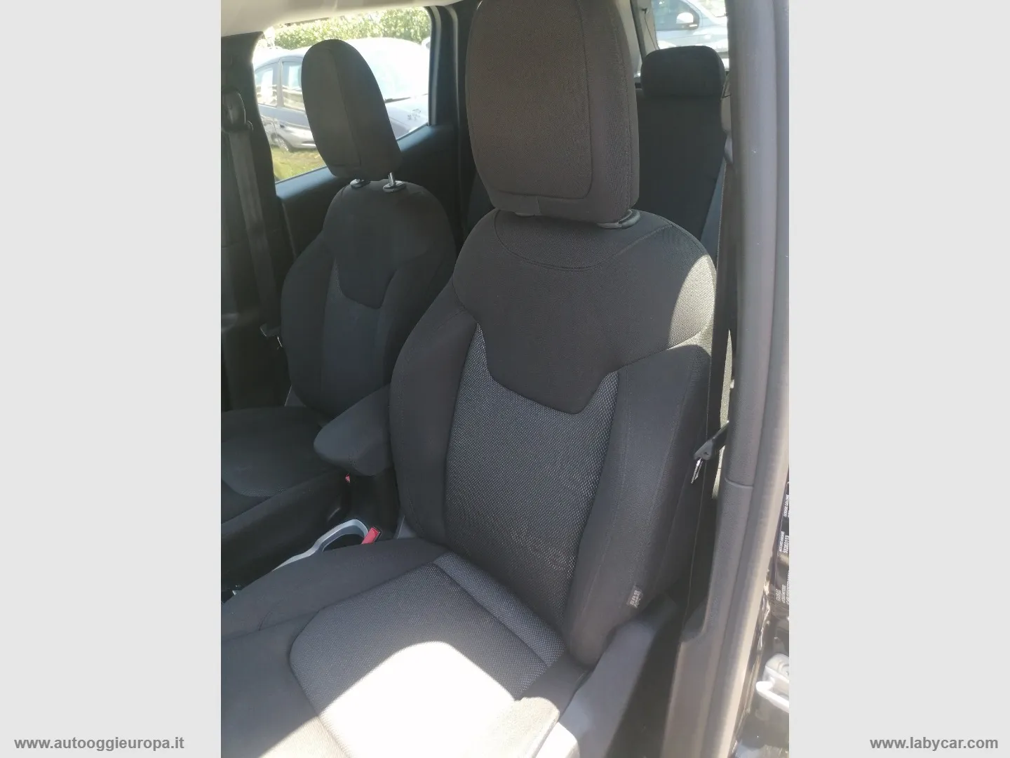 Jeep Renegade Renegade 1.6 Mjt 120CV Opening Edition - Foto 16