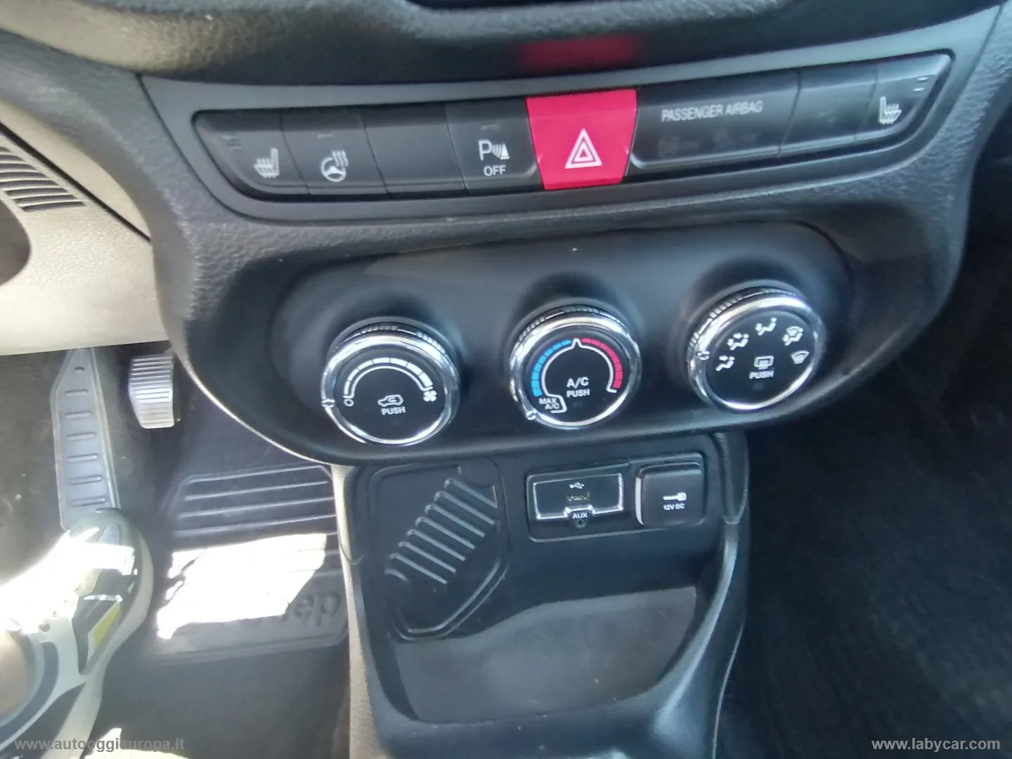 Jeep Renegade Renegade 1.6 Mjt 120CV Opening Edition - Foto 26