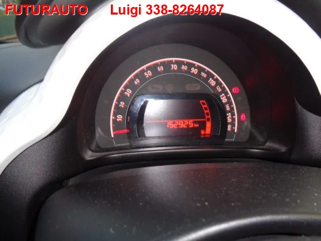 Renault Twingo 1.0 SCe Live - Foto 8
