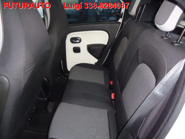 Renault Twingo 1.0 SCe Live - Foto 10