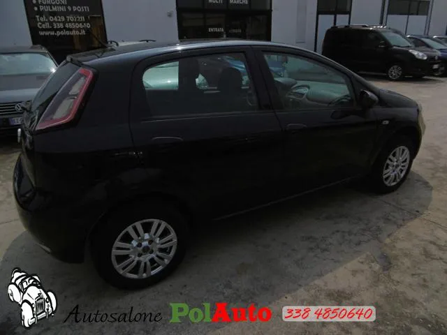 Fiat Punto 1.4 8V 5 porte Natural Power Lounge - Foto 3