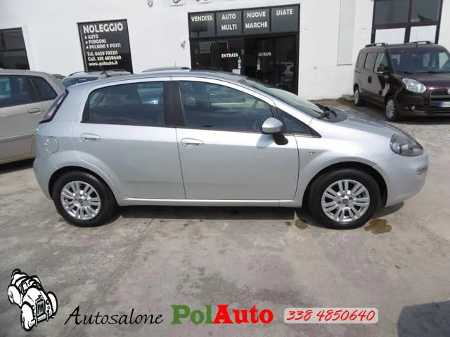 Fiat Punto 1.2 8V 5 porte Lounge - Foto 2