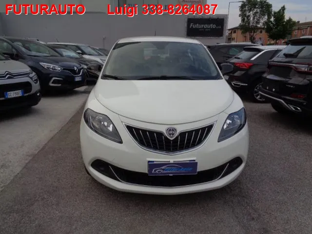 Lancia Ypsilon 1.0 FireFly 5 porte S&S Hybrid Ecochic Silver - Foto 1