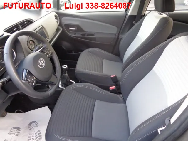 Toyota Yaris 1.5 5 porte Active - Foto 12