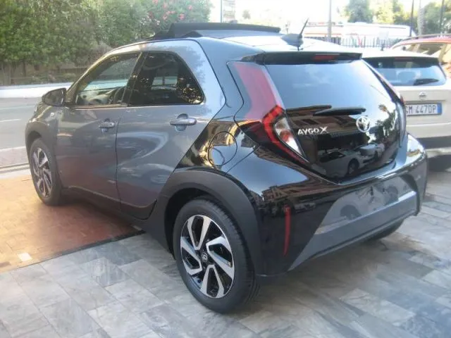Toyota Aygo X 1.0 VVT-I 72 CV 5P TREND AIR - Foto 12