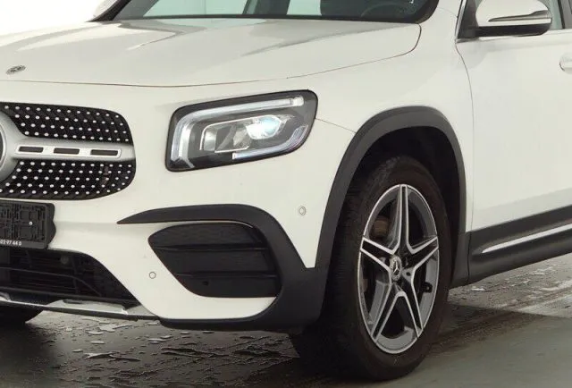 Mercedes-benz glb 200 - dettaglio 632