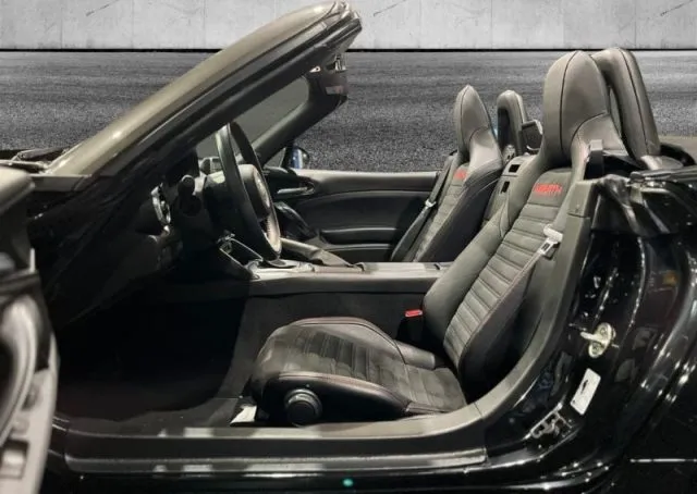 Abarth 124 Spider 124 Spider 1.4 Turbo MultiAir 170 CV - Foto 820