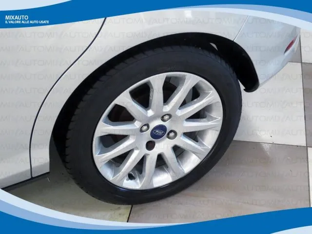 Ford B-Max 1.5 TDCI 75cv Titanium EU5 - Foto 27