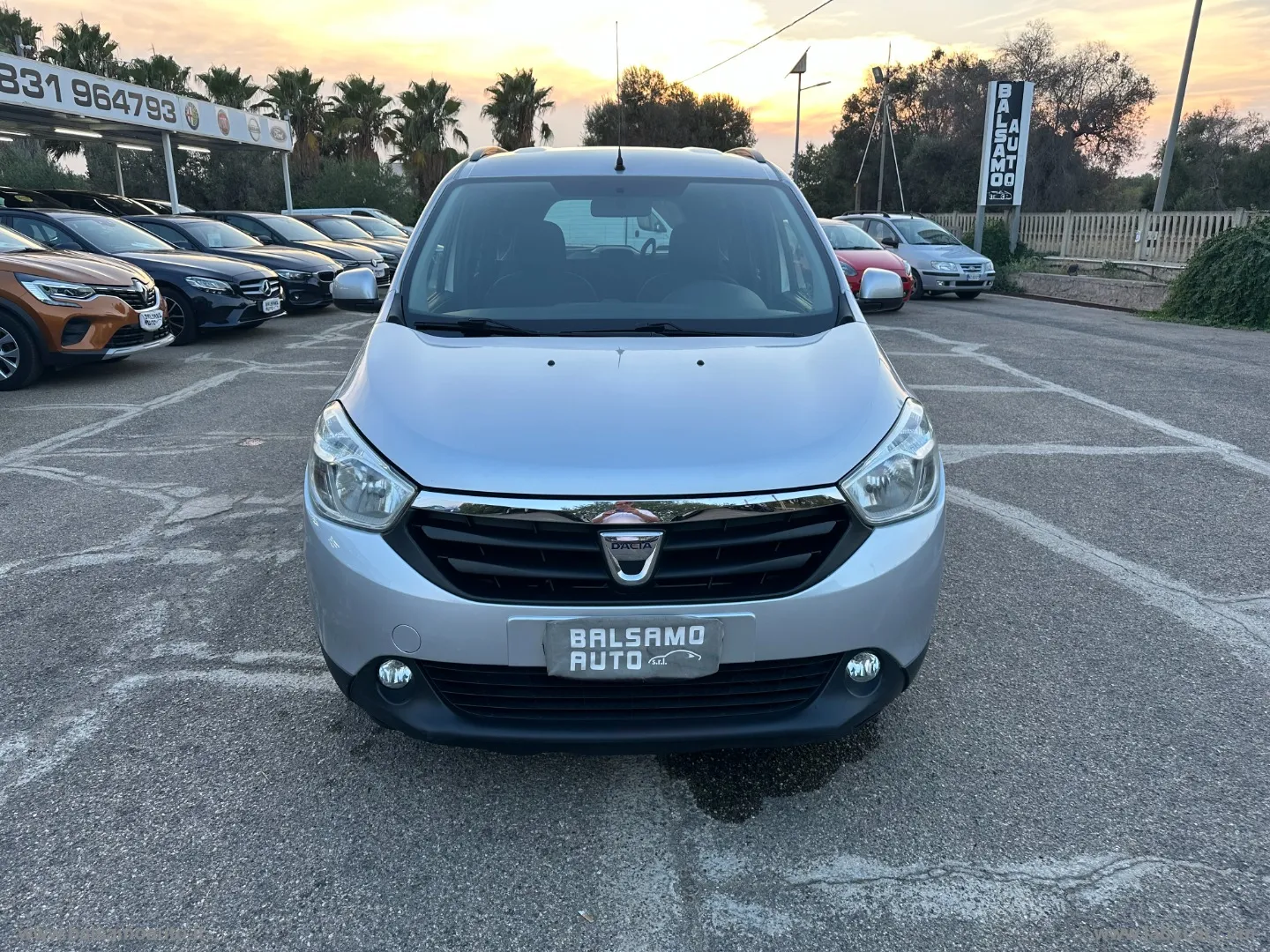 Dacia Lodgy Lodgy 1.5 dCi 8V 110 CV 5 posti Lauréate - Foto 2