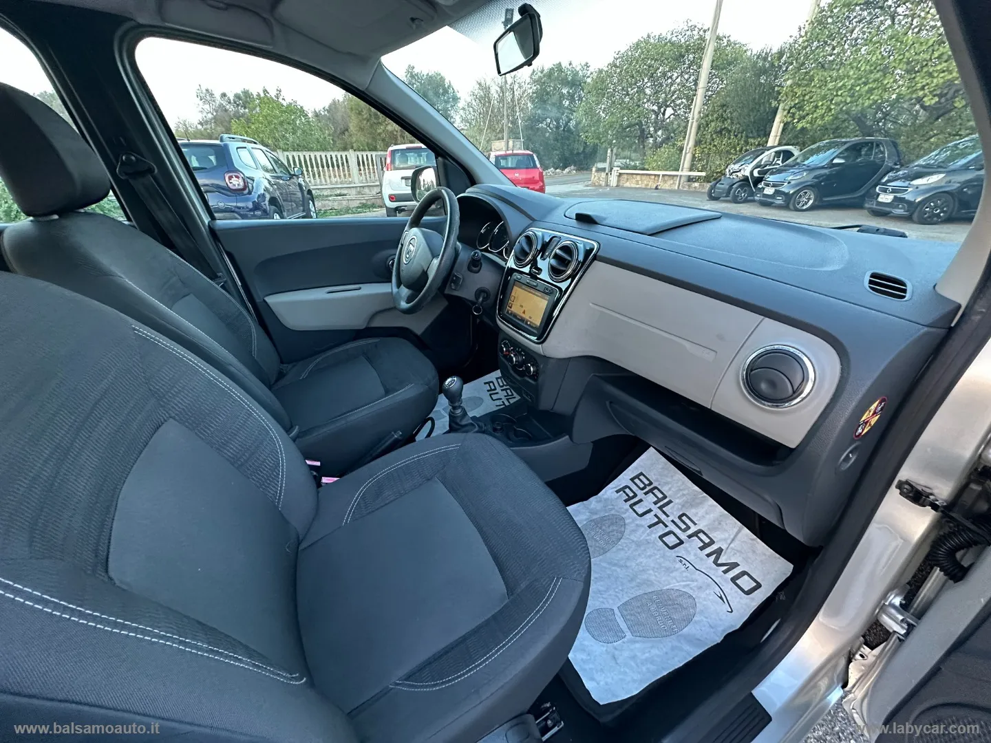 Dacia Lodgy Lodgy 1.5 dCi 8V 110 CV 5 posti Lauréate - Foto 9