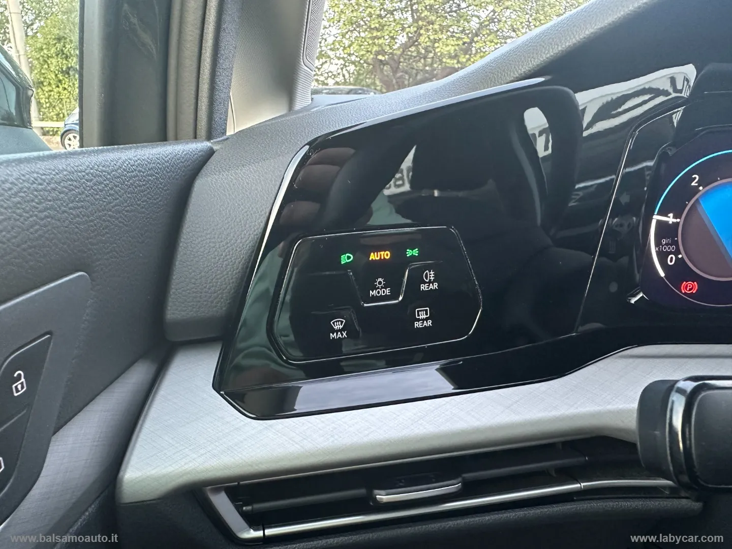 Volkswagen Golf Golf 2.0 TDI 115 CV SCR Edition Plus - Foto 35