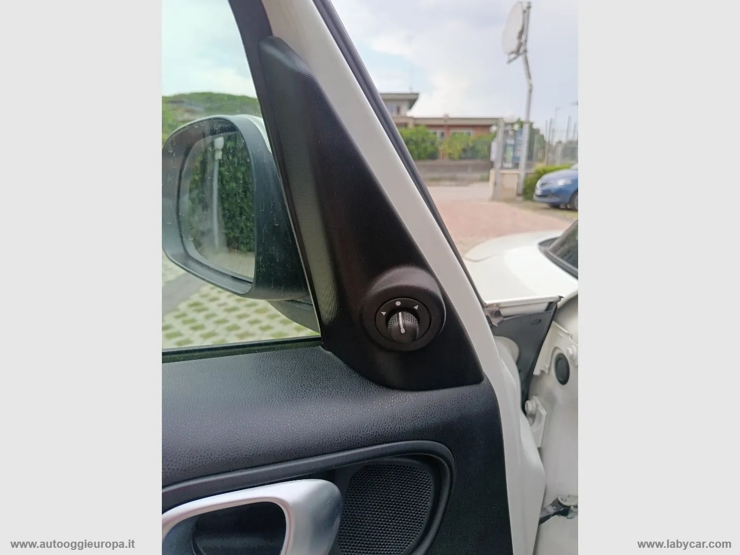 Fiat 500L 500L 1.3 MJT 95 CV Pop Star - Foto 14