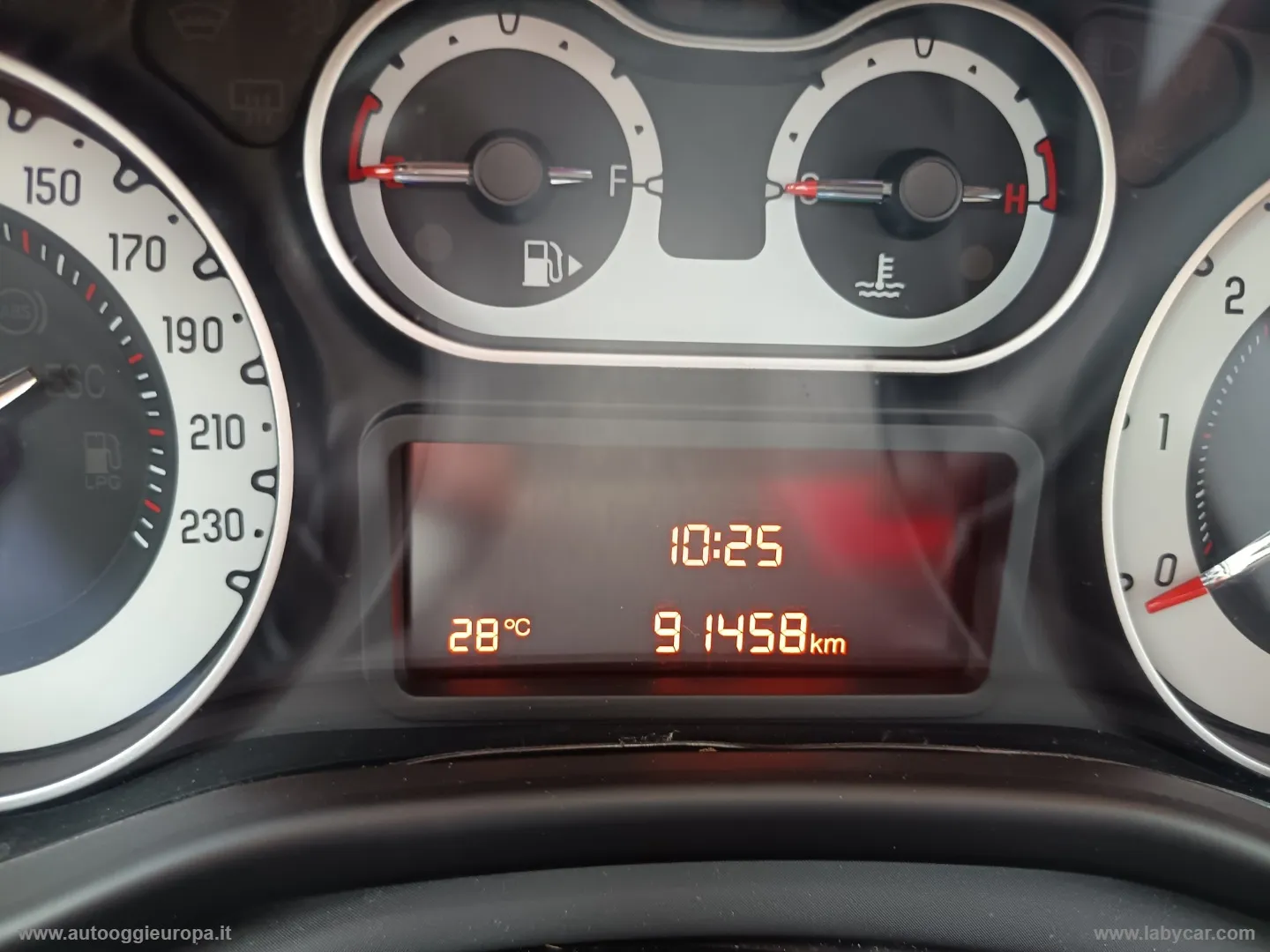Fiat 500L 500L 1.3 MJT 95 CV Pop Star - Foto 22