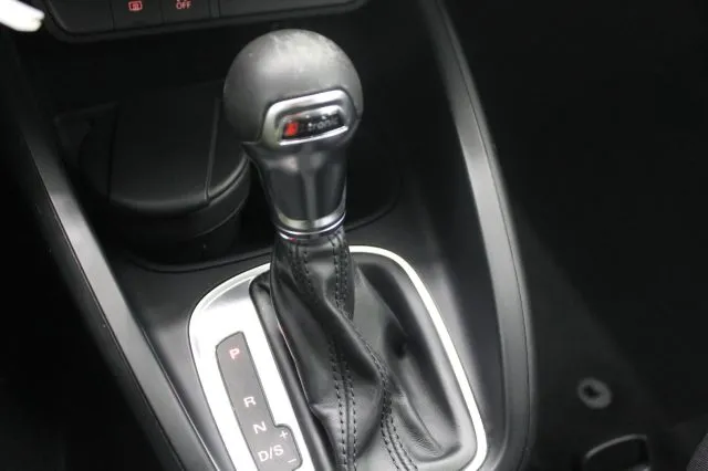 Audi A1 1.6 TDI 116 Cv. S tronic Metal plus - Foto 13
