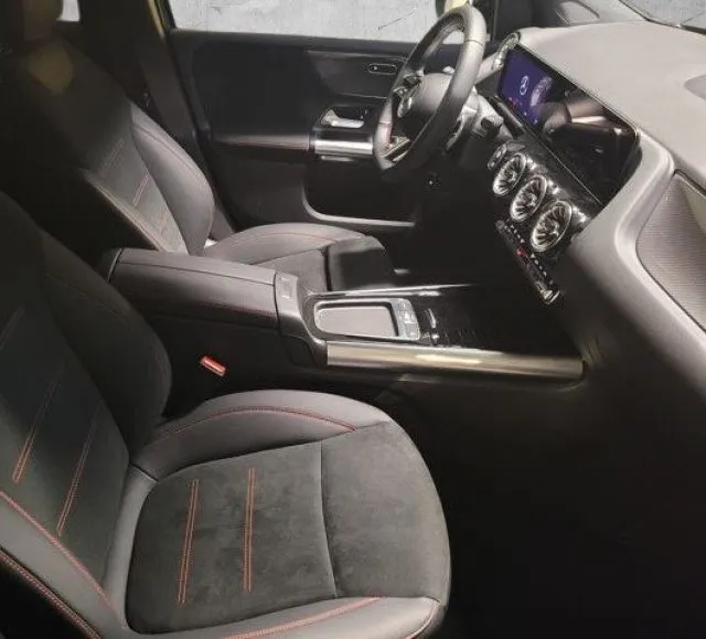 Mercedes-Benz B 180 Automatic Premium - Foto 846