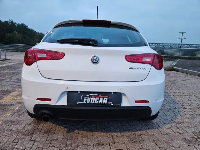Alfa Romeo Giulietta Giulietta 1.6 JTDm 120 CV Super - Foto 4