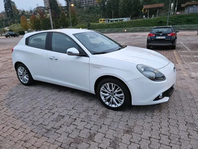 Alfa Romeo Giulietta Giulietta 1.6 JTDm 120 CV Super - Foto 5