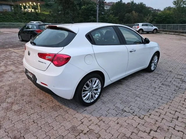 Alfa Romeo Giulietta Giulietta 1.6 JTDm 120 CV Super - Foto 7