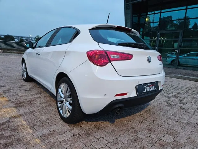 Alfa Romeo Giulietta Giulietta 1.6 JTDm 120 CV Super - Foto 8