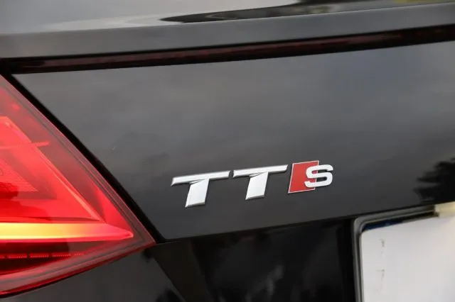 Audi TT TTS Coupé 2.0 TFSI 310CV quattro - Foto 4