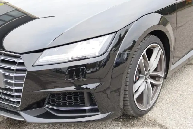 Audi TT TTS Coupé 2.0 TFSI 310CV quattro - Foto 5
