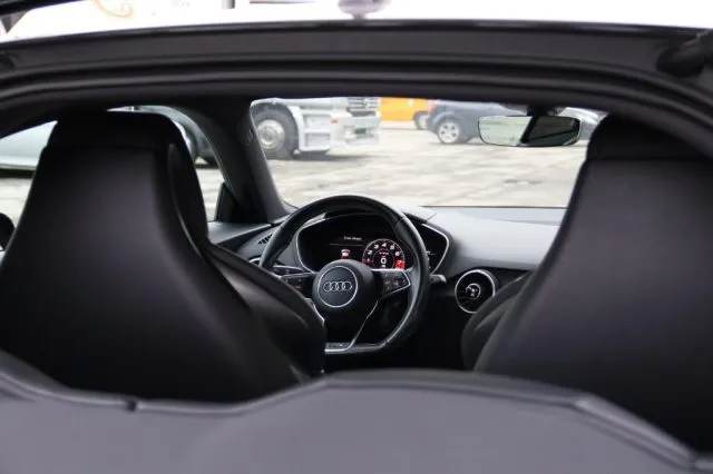 Audi TT TTS Coupé 2.0 TFSI 310CV quattro - Foto 13