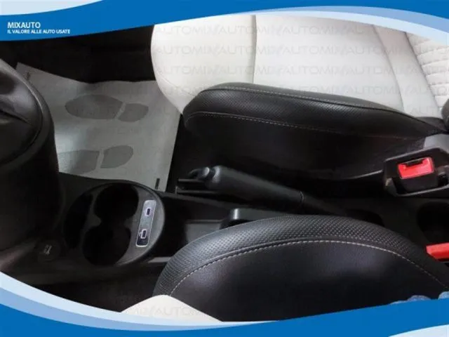 Fiat 500 Hybrid 1.0 70cv Dolcevita EU6 - Foto 24