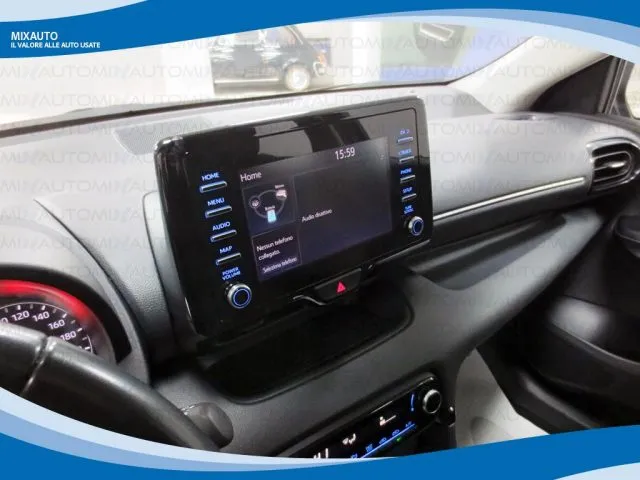 Toyota Yaris Hybrid 1.5 5 Porte Active AUT EU6 - Foto 20