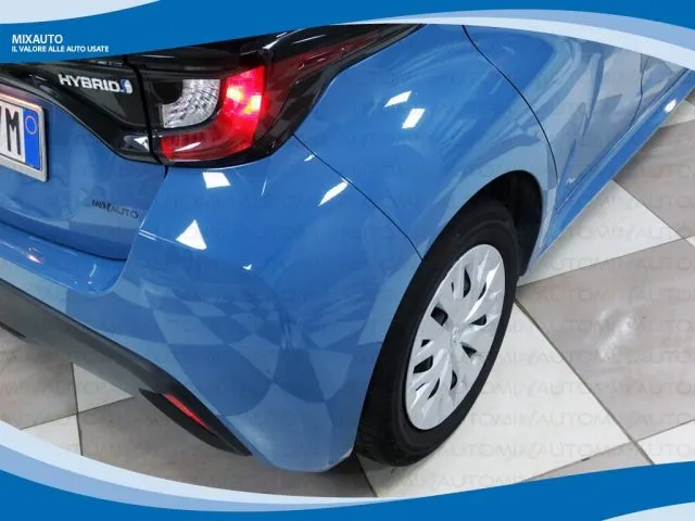 Toyota Yaris Hybrid 1.5 5 Porte Active AUT EU6 - Foto 28