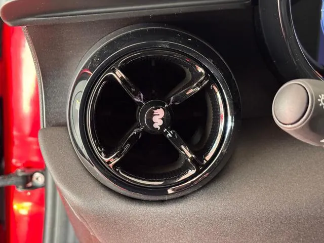 Alfa Romeo Junior 1.2 136 CV Hybrid eDCT6 Speciale - Foto 9