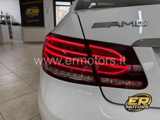 Mercedes-Benz E 250 d Coupé Premium AMG Full Bellissima - Foto 10