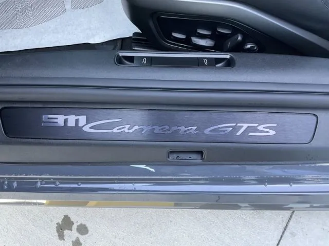 Porsche 911 - dettaglio 247