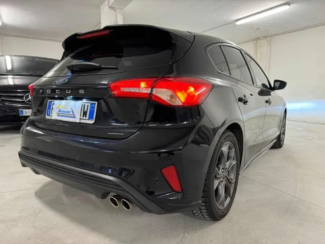 Ford Focus 1.0 EcoBoost 125 CV 5p. ST-Line - Foto 8