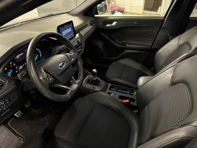 Ford Focus 1.0 EcoBoost 125 CV 5p. ST-Line - Foto 10