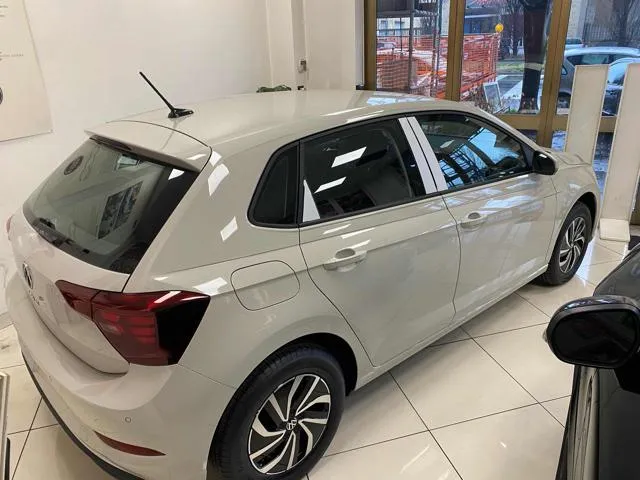 Volkswagen Polo Polo 1.0 TSI Life - Foto 4