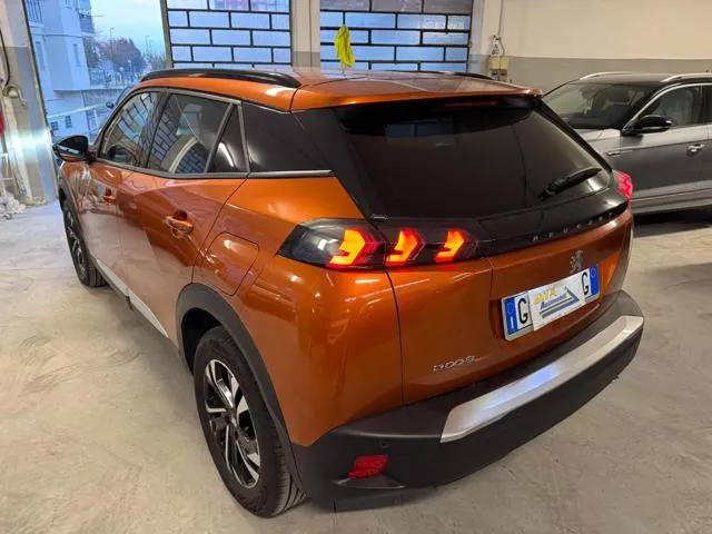Peugeot 2008 2008 BlueHDi 130 S&S EAT8 Allure - Foto 3