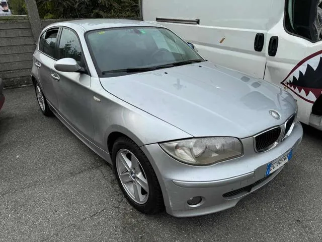 Bmw 118 per uso ricambi bmw serie 1 118d - Foto 1
