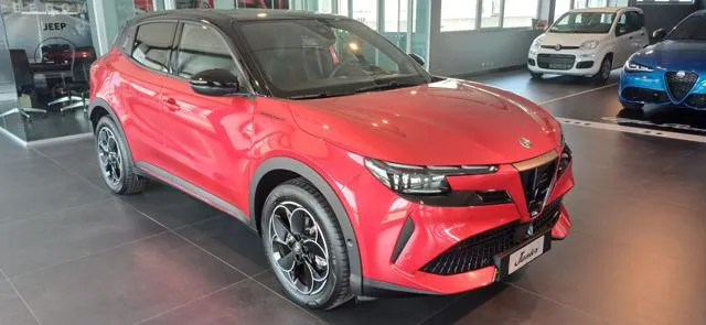 Alfa Romeo Junior 156 CV BEV Speciale - Foto 19