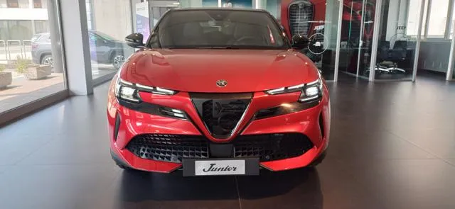 Alfa Romeo Junior 156 CV BEV Speciale - Foto 22