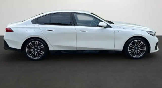 Bmw 520 - dettaglio 138